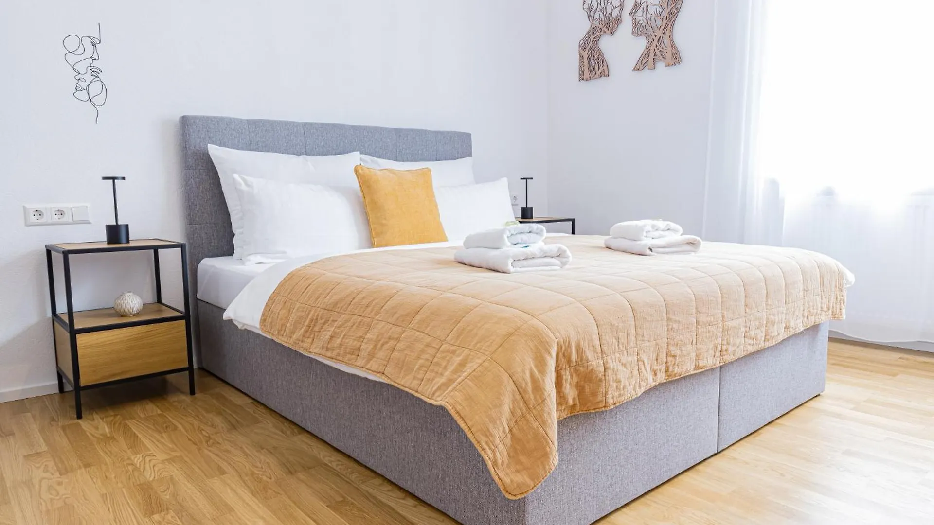 Lamiacasa City-Grande Family-Business Groups Stuttgart Apartment